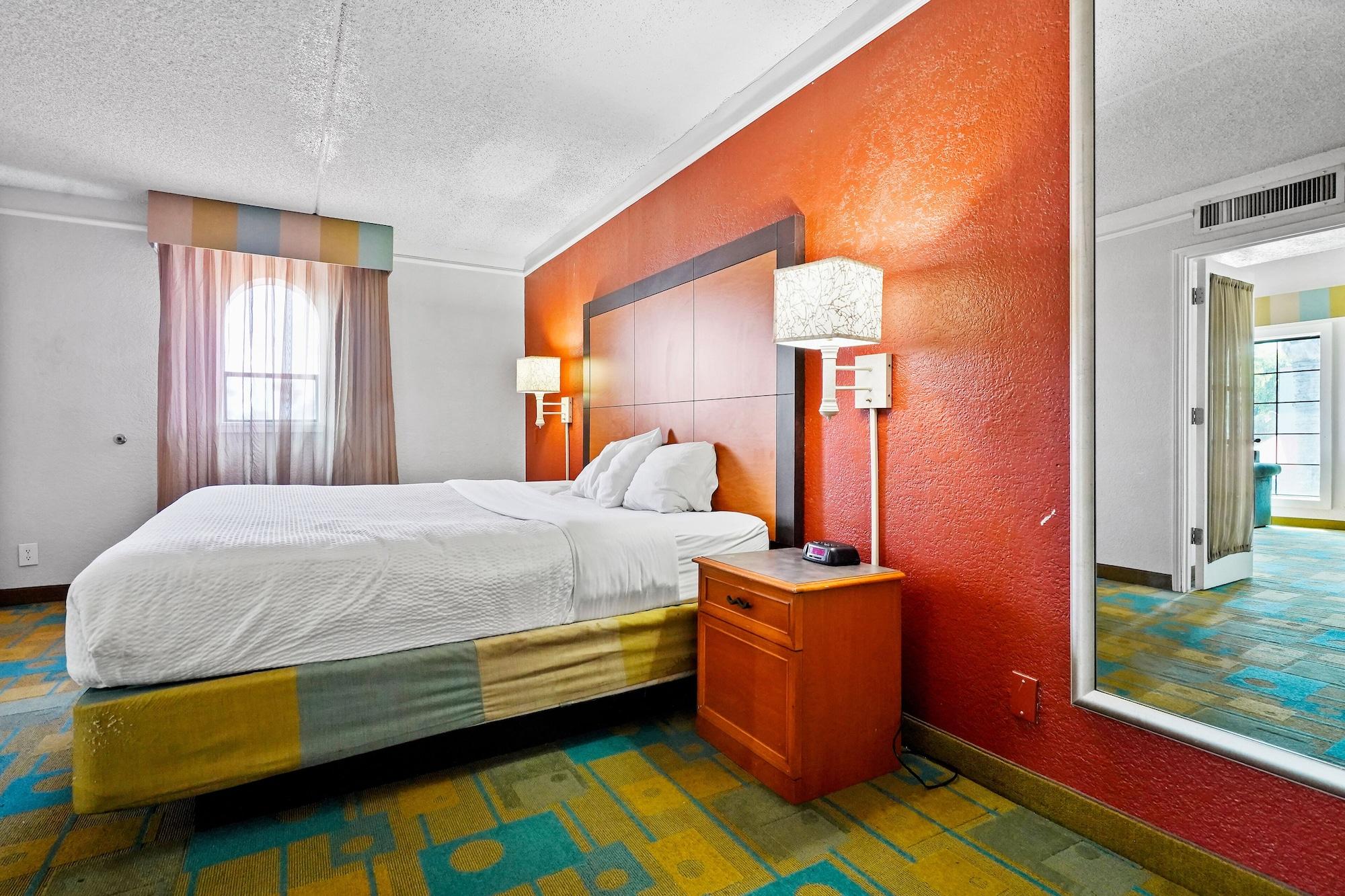 La Quinta Inn By Wyndham Costa Mesa Orange County Exterior foto